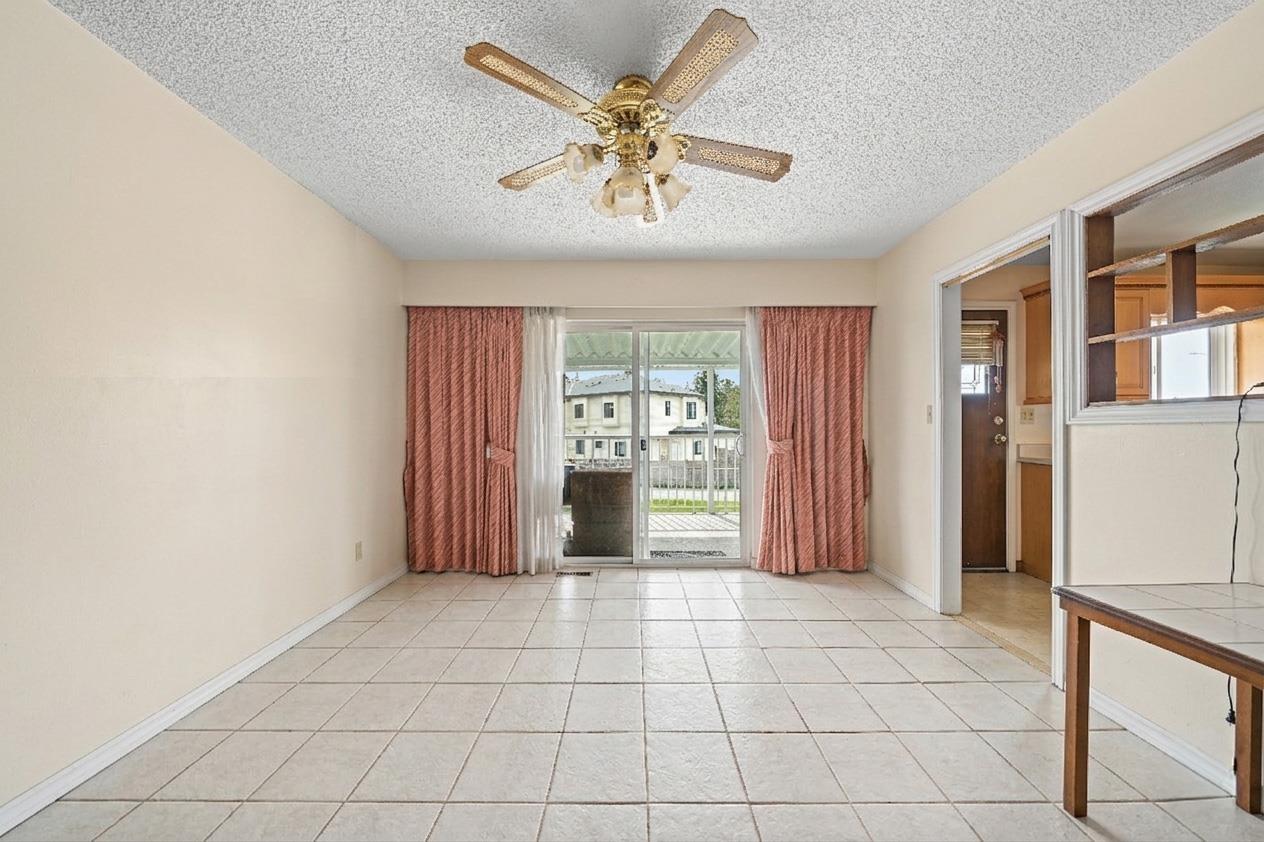 14058 72 Avenue, Surrey, British Columbia  V3W 2P8 - Photo 5 - R3106290