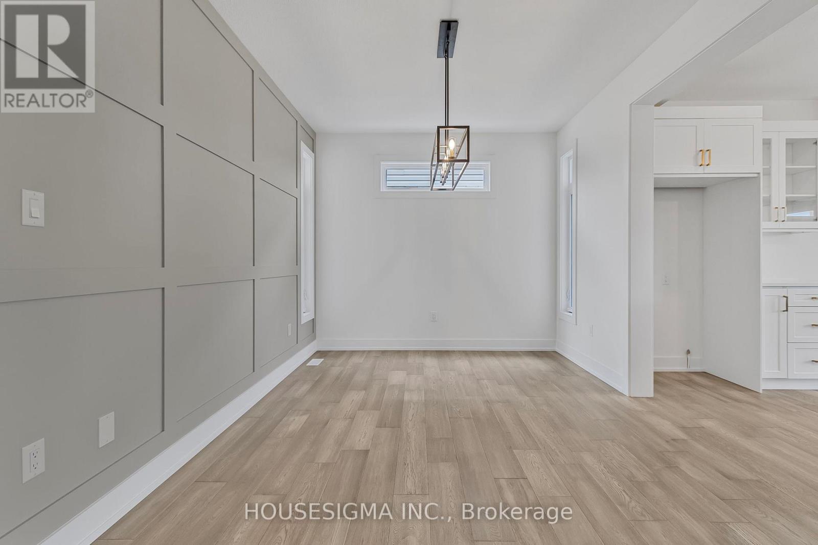 36 Kelly Drive, Zorra, Ontario  N0M 2M0 - Photo 11 - X12948474