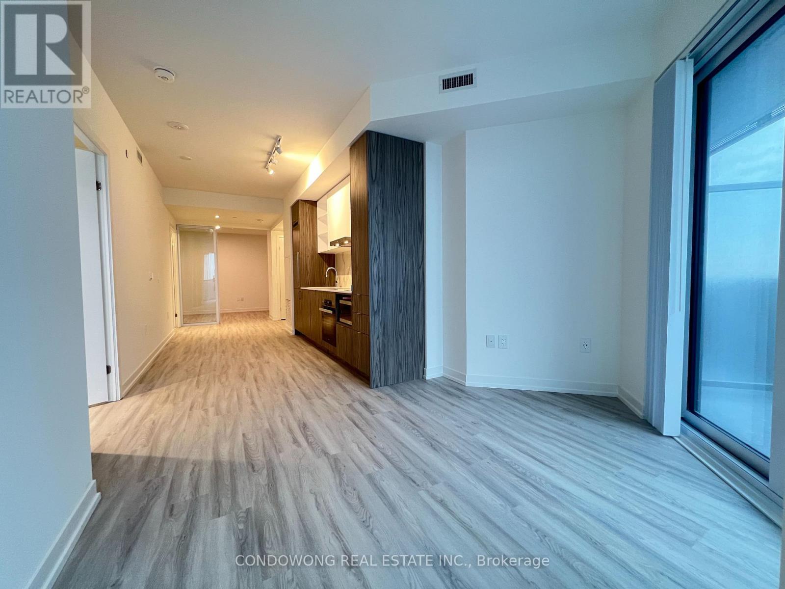 7509 - 55 Cooper Street, Toronto, Ontario  M5E 0G1 - Photo 6 - C12948414
