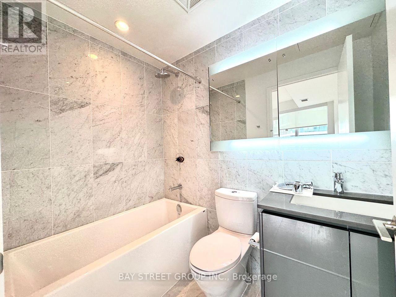 3707 - 117 Mcmahon Drive, Toronto, Ontario  M2K 0E4 - Photo 13 - C12948442