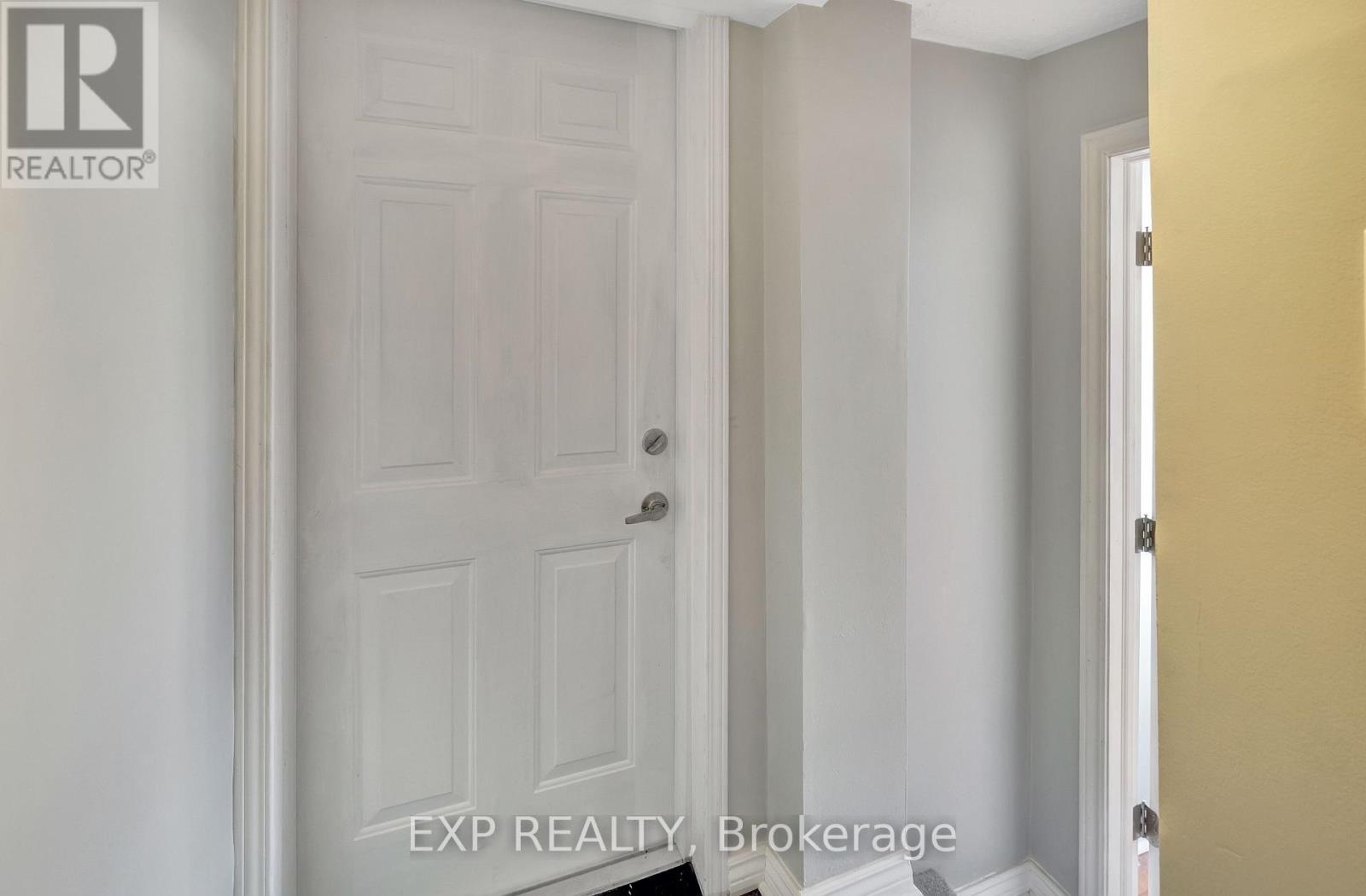 566 Kirkwood Avenue, Ottawa, Ontario  K1Z 5X4 - Photo 17 - X12948418