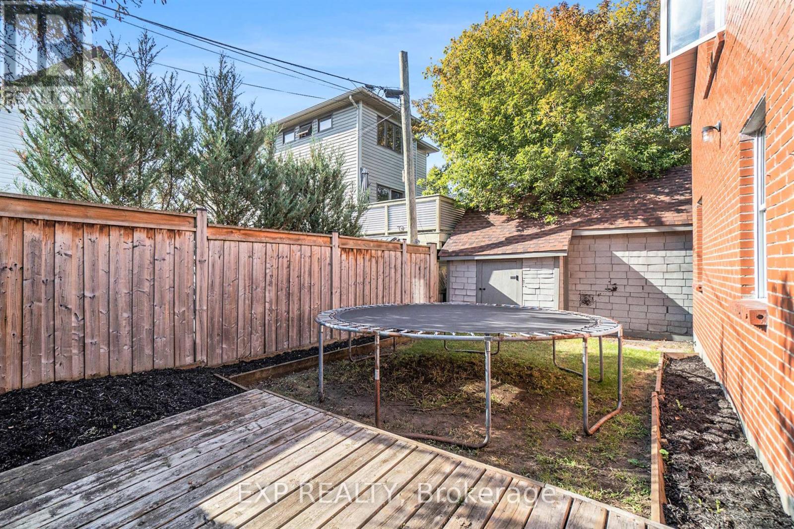 566 Kirkwood Avenue, Ottawa, Ontario  K1Z 5X4 - Photo 30 - X12948418