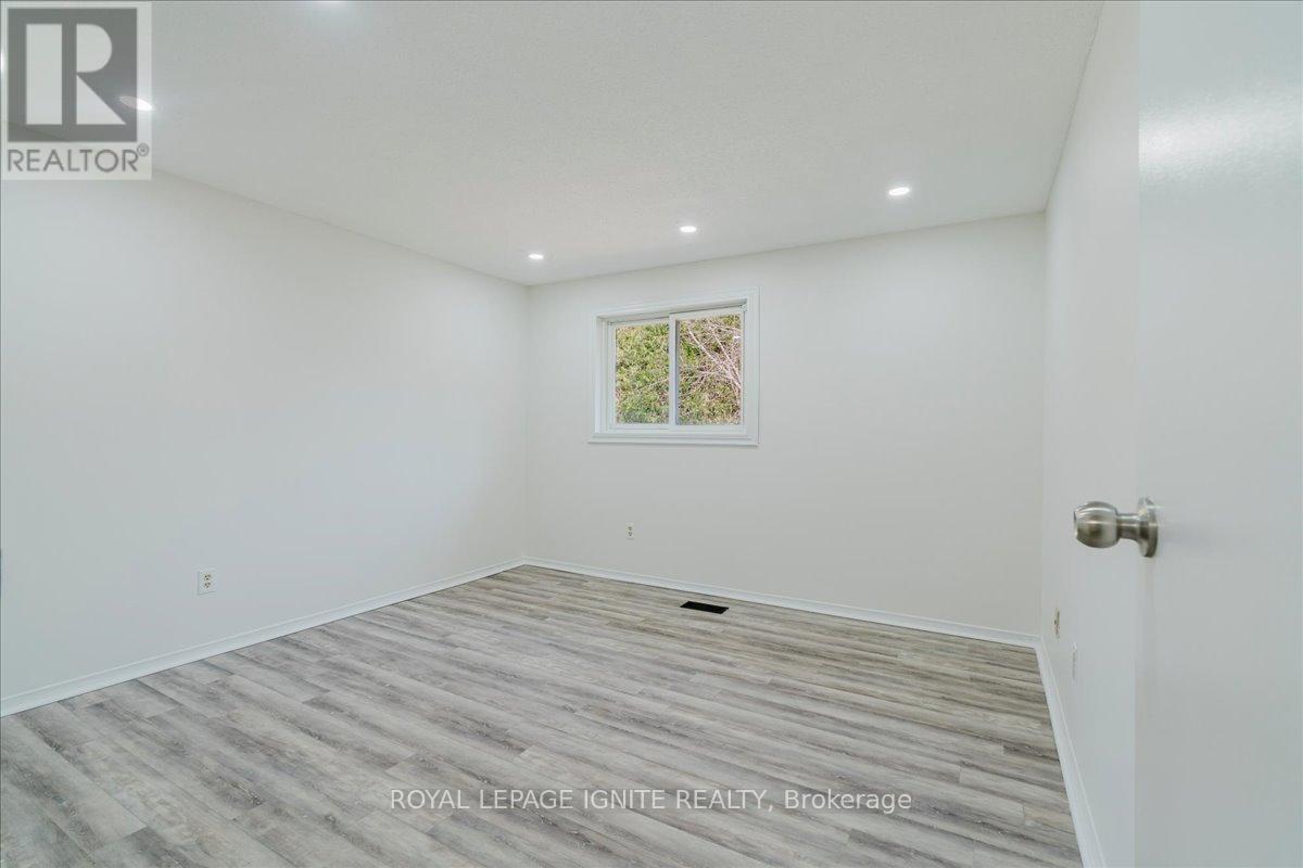 1389 Palmetto Drive, Oshawa, Ontario  L1K 1N1 - Photo 15 - E12948432