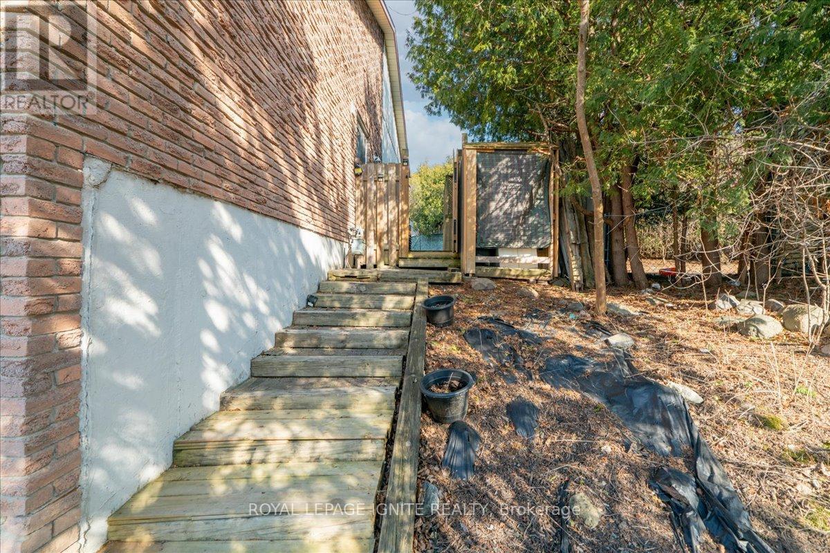 1389 Palmetto Drive, Oshawa, Ontario  L1K 1N1 - Photo 36 - E12948432