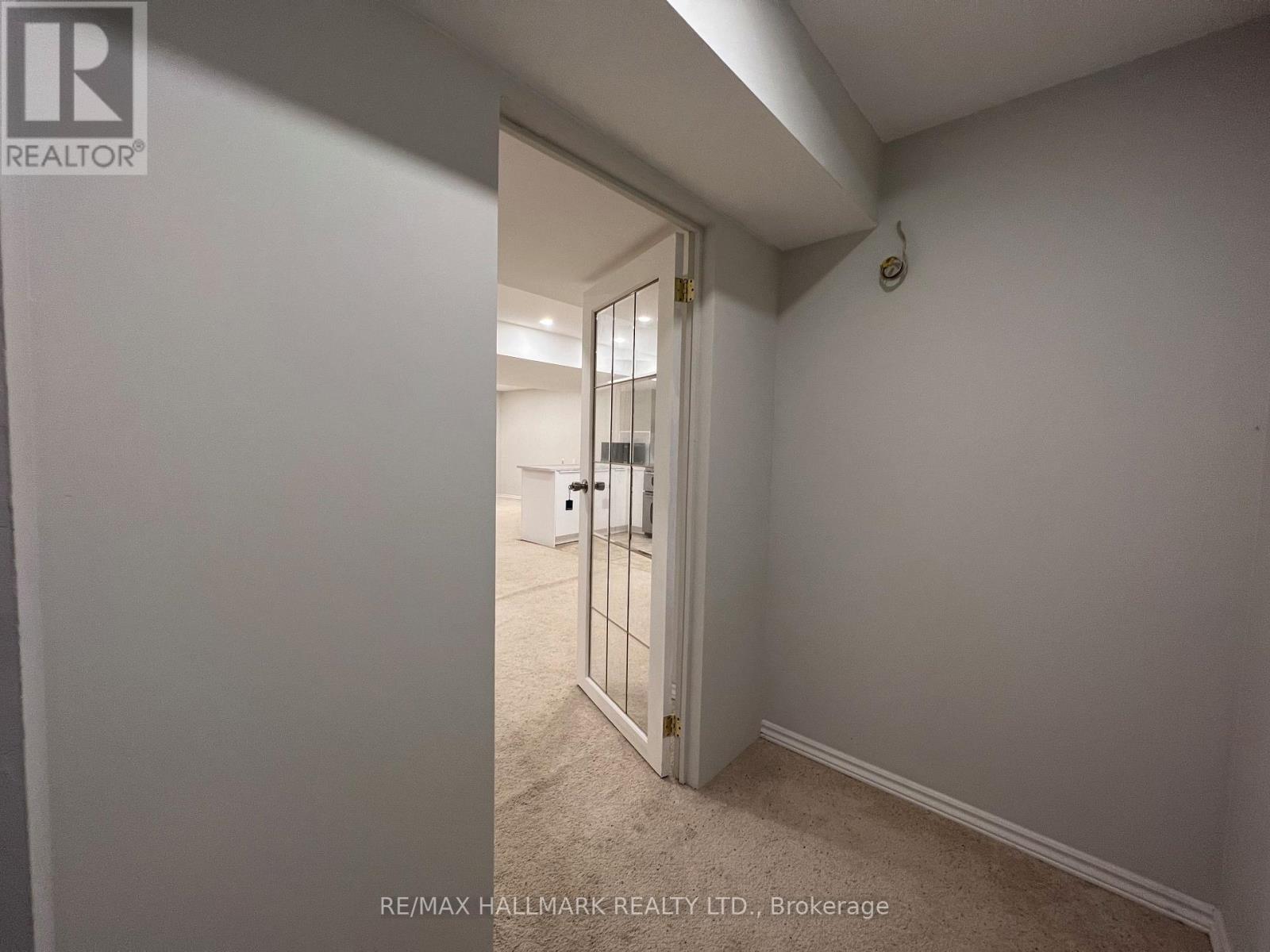 86 Verdi Road, Richmond Hill, Ontario  L4E 4P6 - Photo 3 - N12948412