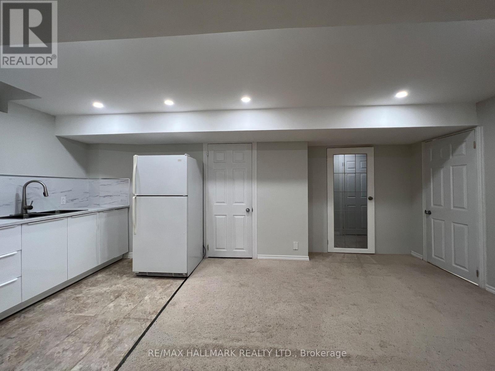 86 Verdi Road, Richmond Hill, Ontario  L4E 4P6 - Photo 8 - N12948412