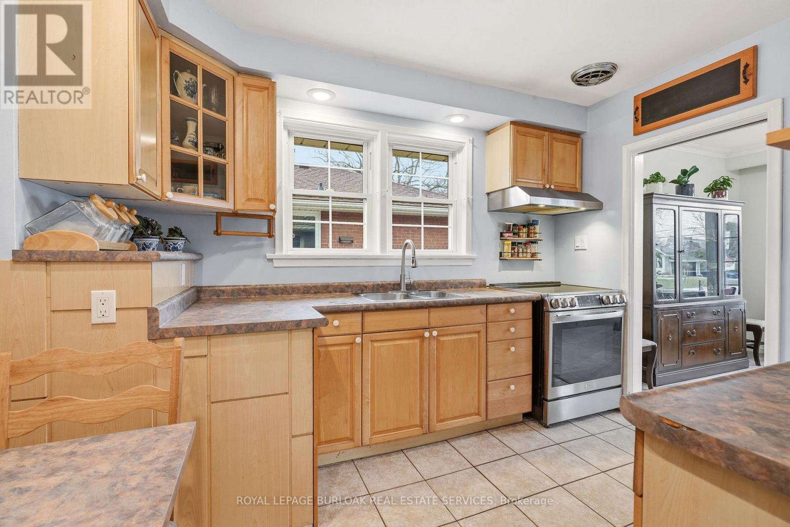 2400 Prospect Street, Burlington, Ontario  L7R 2A8 - Photo 19 - W12948426