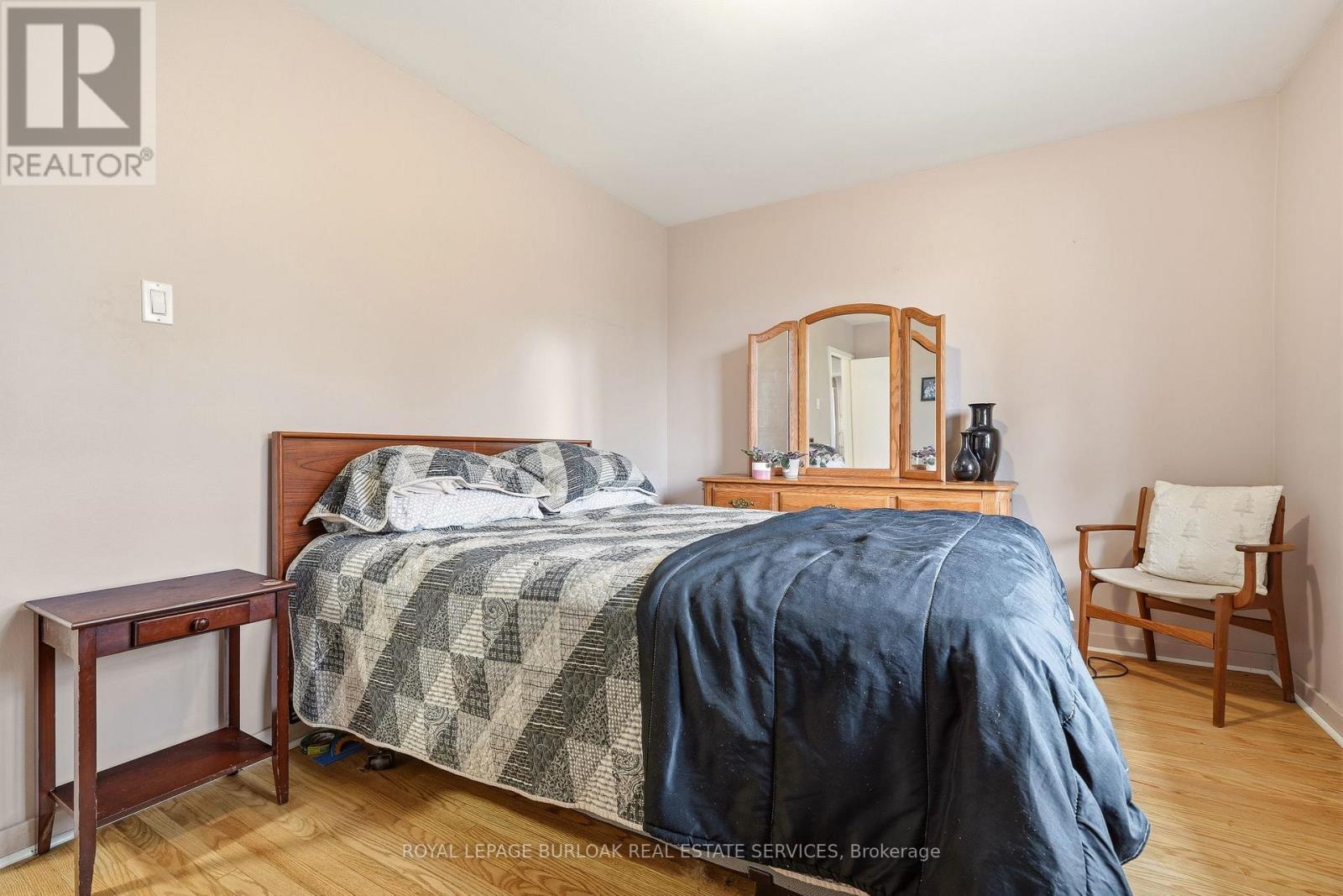 2400 Prospect Street, Burlington, Ontario  L7R 2A8 - Photo 20 - W12948426