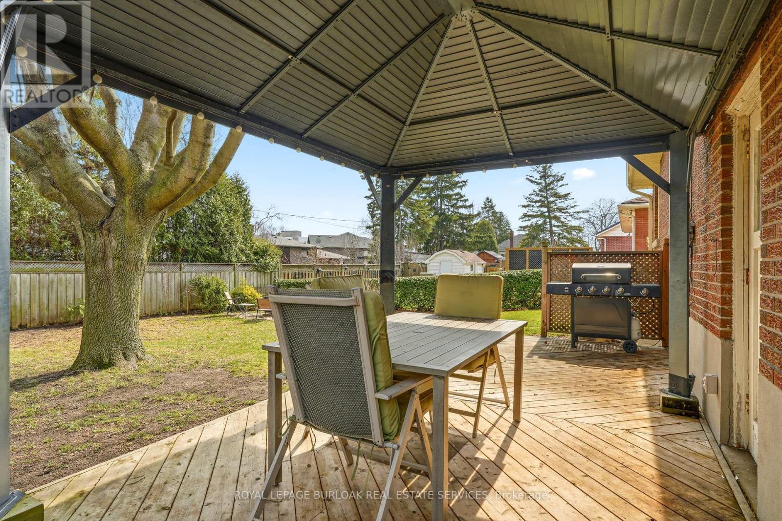 2400 Prospect Street, Burlington, Ontario  L7R 2A8 - Photo 39 - W12948426