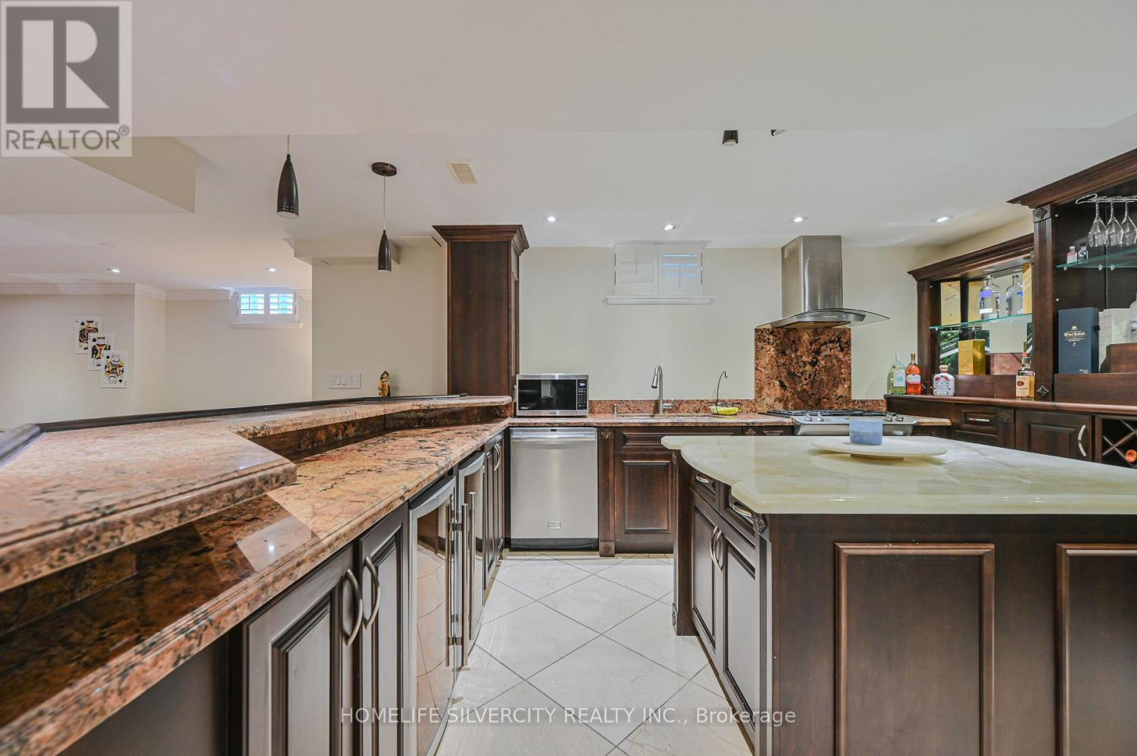 5 Highvalley Circle, Brampton, Ontario  L6P 2C6 - Photo 31 - W12948434