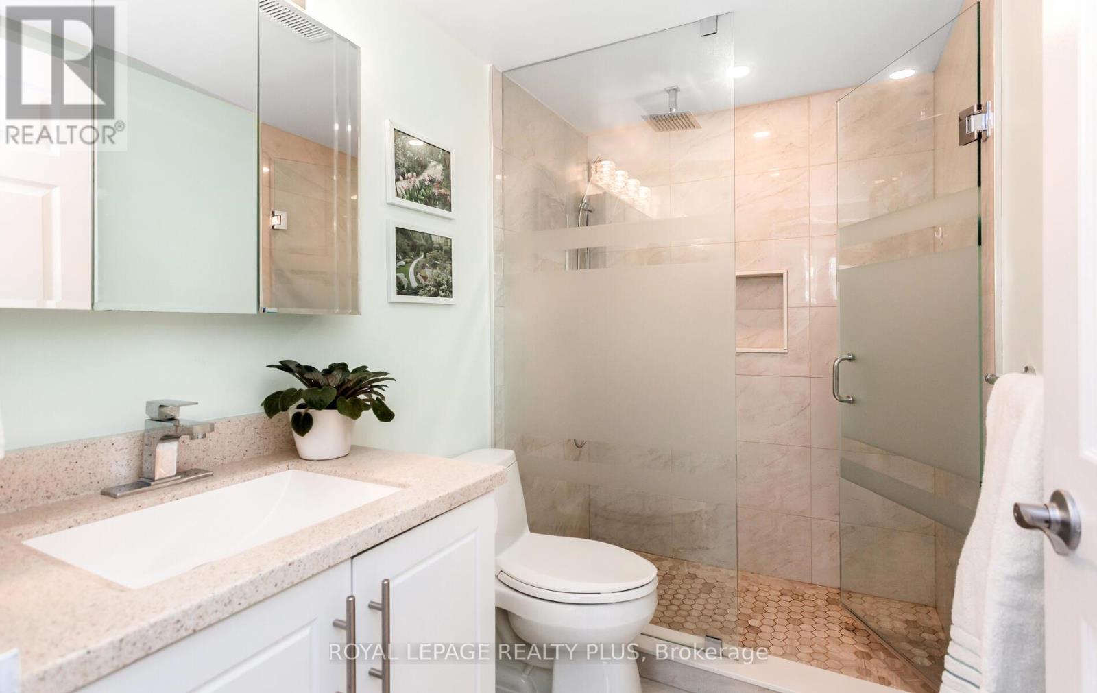 803 - 5 Lisa Street, Brampton, Ontario  L6T 4T4 - Photo 18 - W12948448