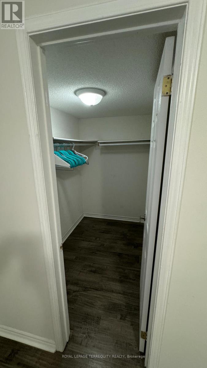 Bsmt - 5464 Tenth Line W, Mississauga, Ontario  L5M 0G5 - Photo 10 - W12948452