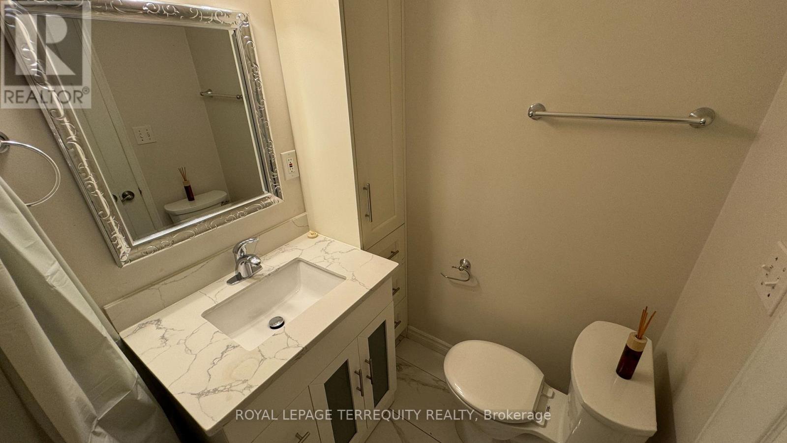 Bsmt - 5464 Tenth Line W, Mississauga, Ontario  L5M 0G5 - Photo 12 - W12948452