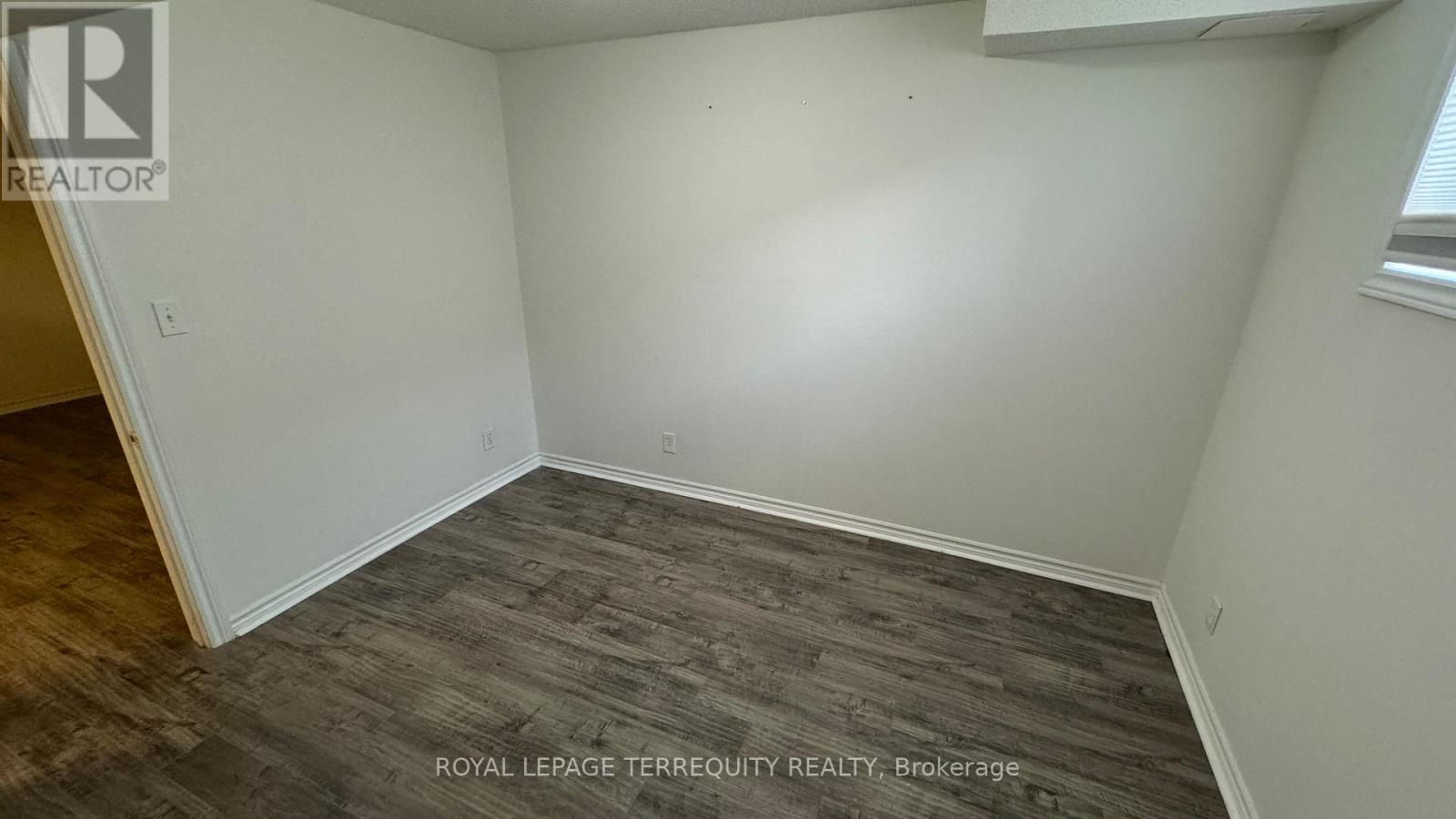 Bsmt - 5464 Tenth Line W, Mississauga, Ontario  L5M 0G5 - Photo 8 - W12948452