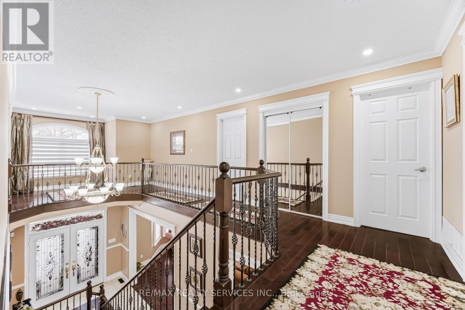 7 Waltham Drive, Toronto, Ontario  M9V 1S6 - Photo 34 - W12948460