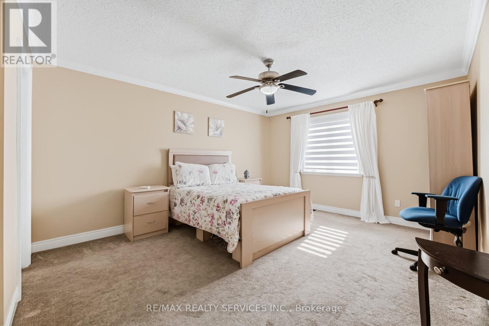 7 Waltham Drive, Toronto, Ontario  M9V 1S6 - Photo 35 - W12948460