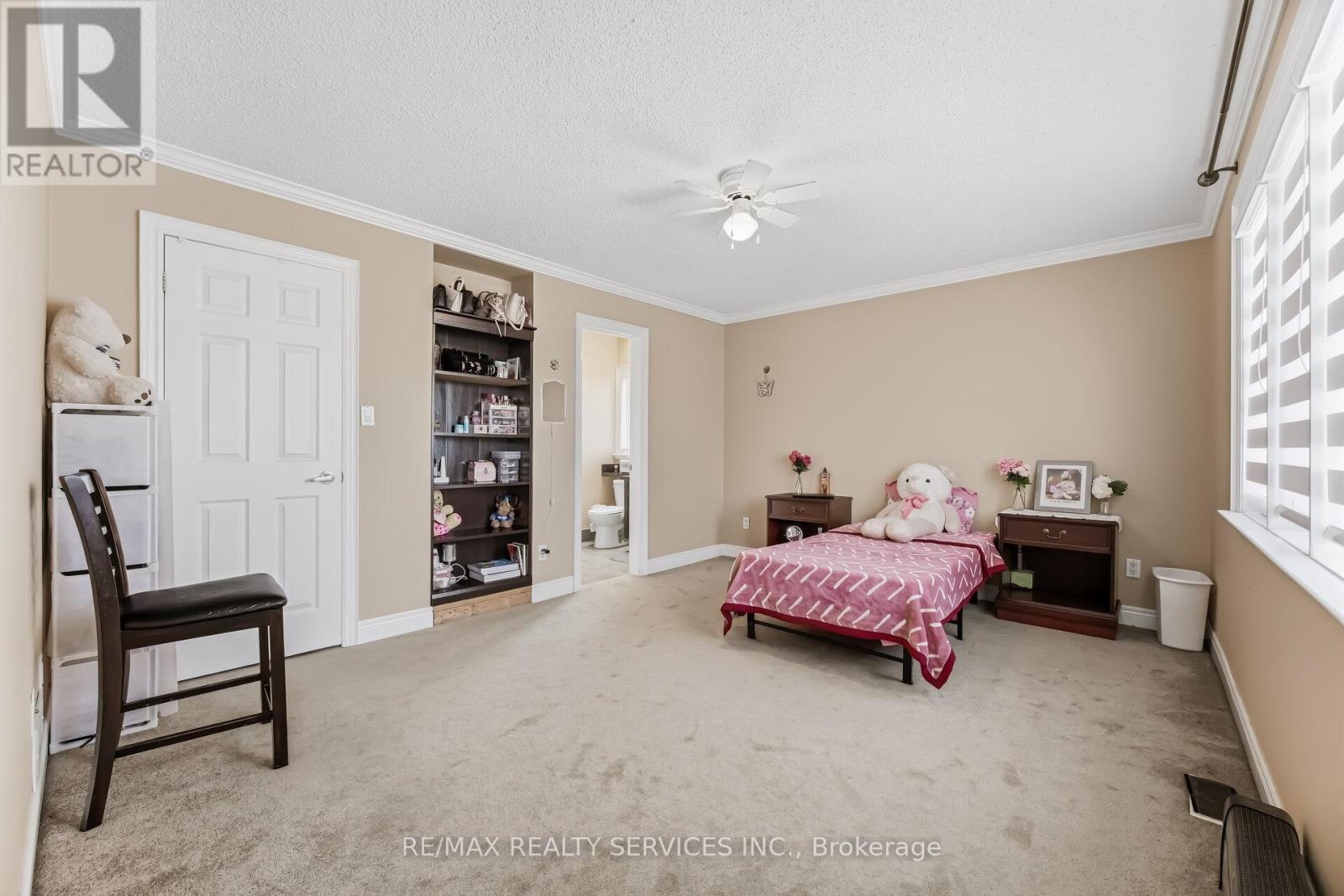 7 Waltham Drive, Toronto, Ontario  M9V 1S6 - Photo 41 - W12948460