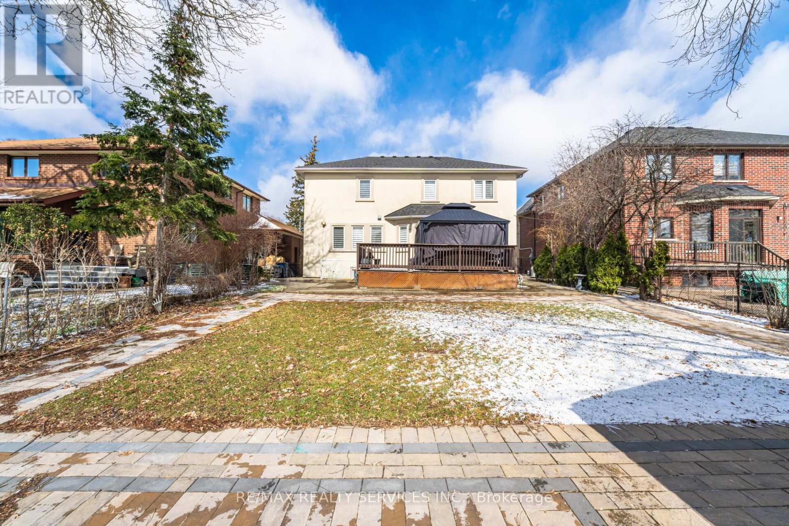 7 Waltham Drive, Toronto, Ontario  M9V 1S6 - Photo 48 - W12948460