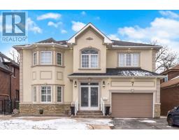 7 WALTHAM DRIVE, Toronto, Ontario