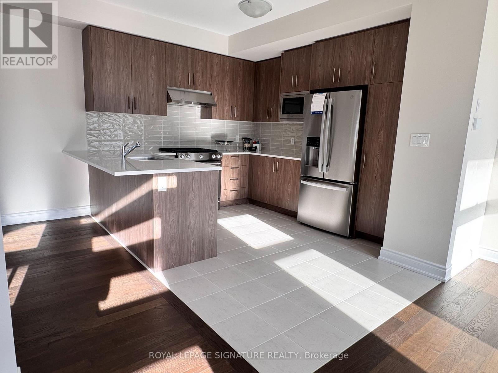 1269 Anthonia Trail, Oakville, Ontario  L6H 7Y7 - Photo 5 - W12948466