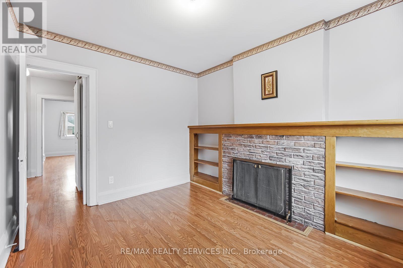 544 Windermere Avenue, Toronto, Ontario  M6S 3L7 - Photo 28 - W12948472