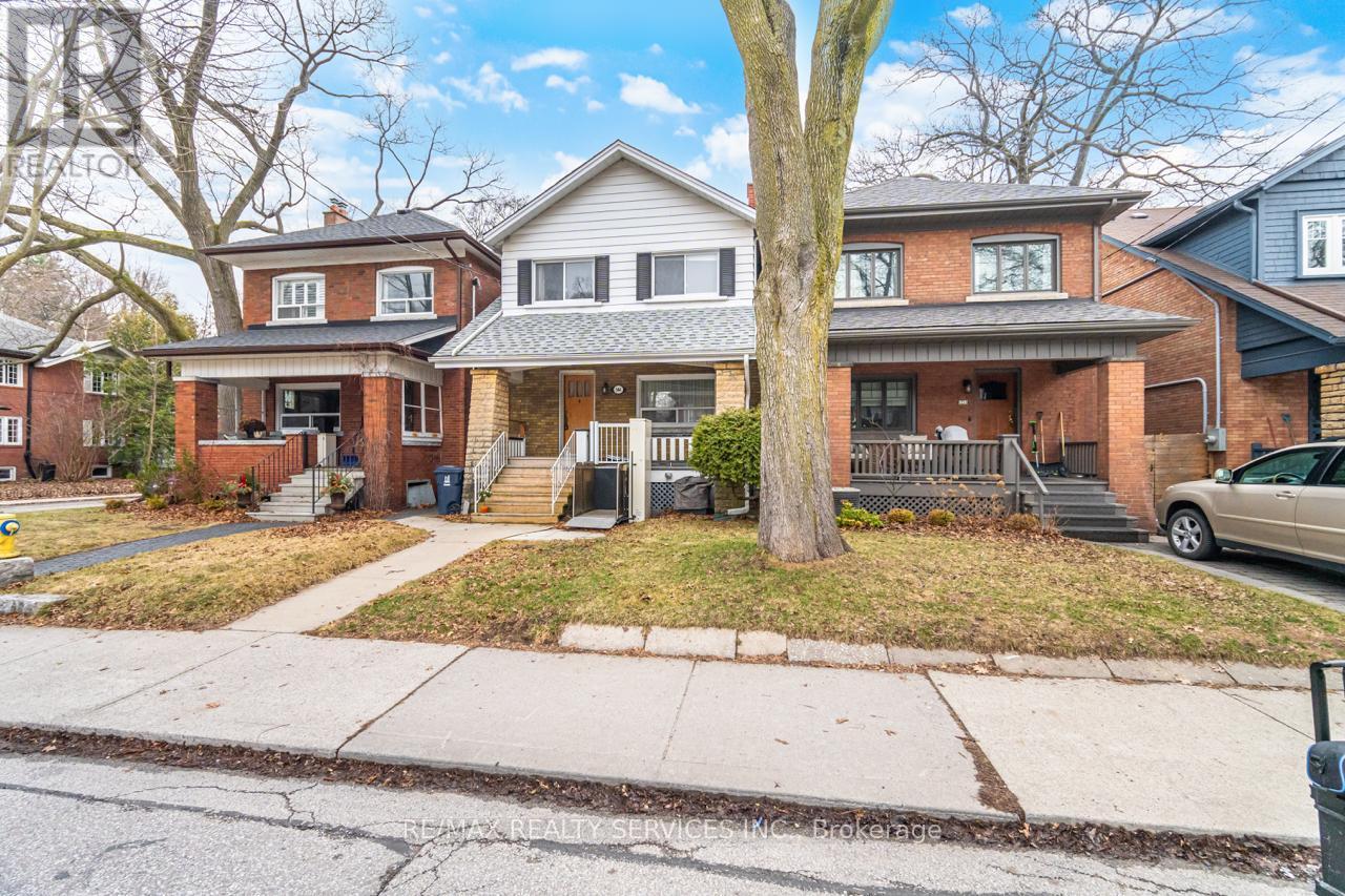 544 Windermere Avenue, Toronto, Ontario  M6S 3L7 - Photo 5 - W12948472