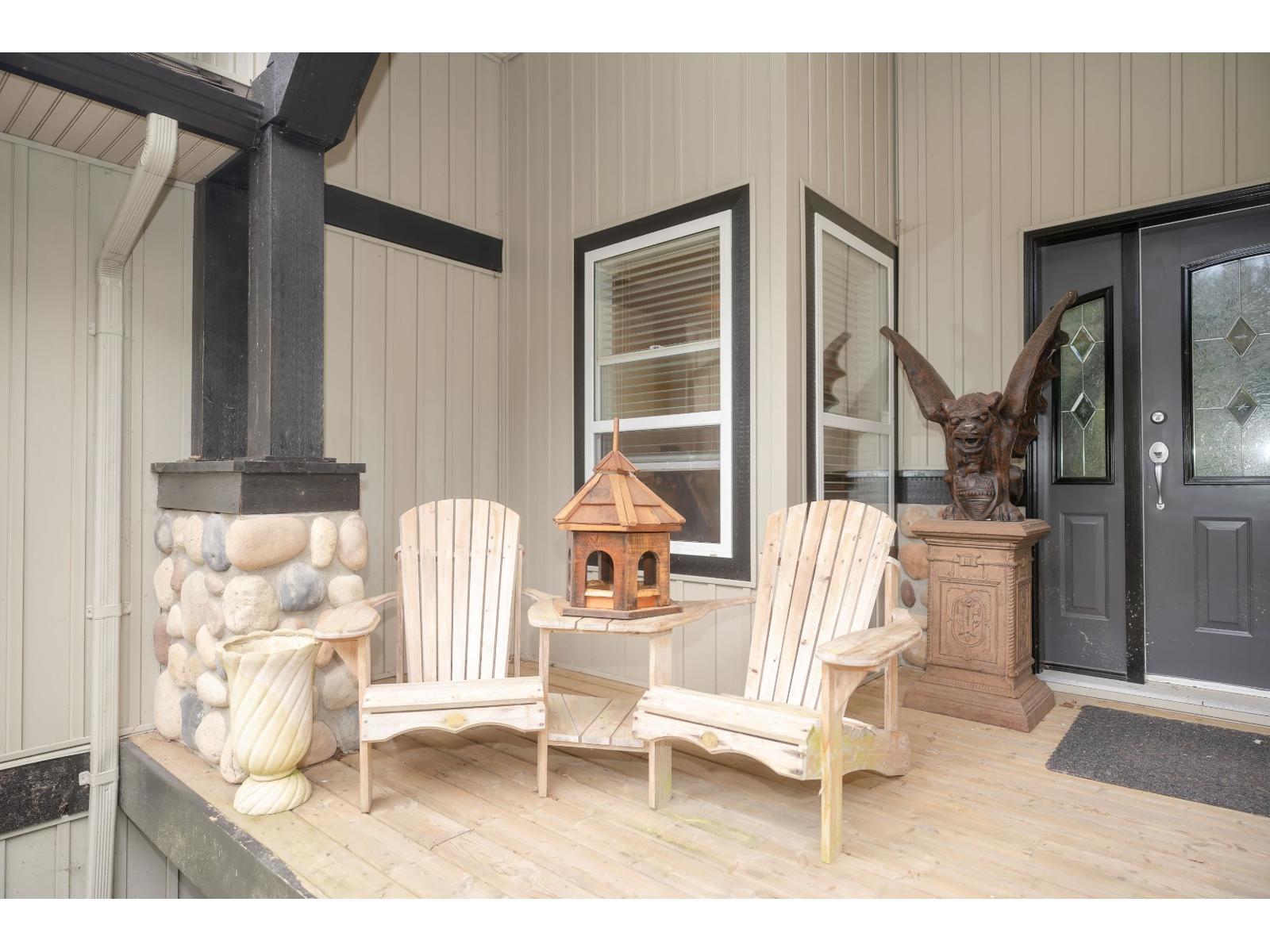 12236 Powell Street, Mission, British Columbia  V4S 1C1 - Photo 3 - R3106231