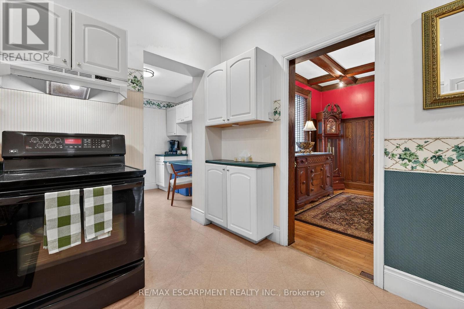 151 Holton Avenue S, Hamilton, Ontario  L8M 2L6 - Photo 21 - X12948454