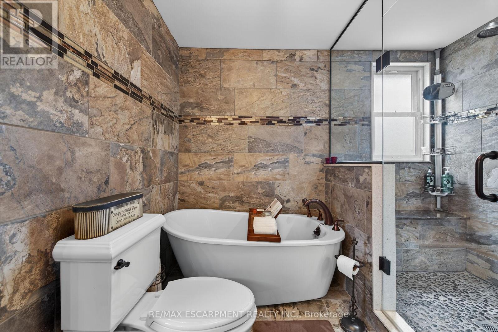 151 Holton Avenue S, Hamilton, Ontario  L8M 2L6 - Photo 30 - X12948454