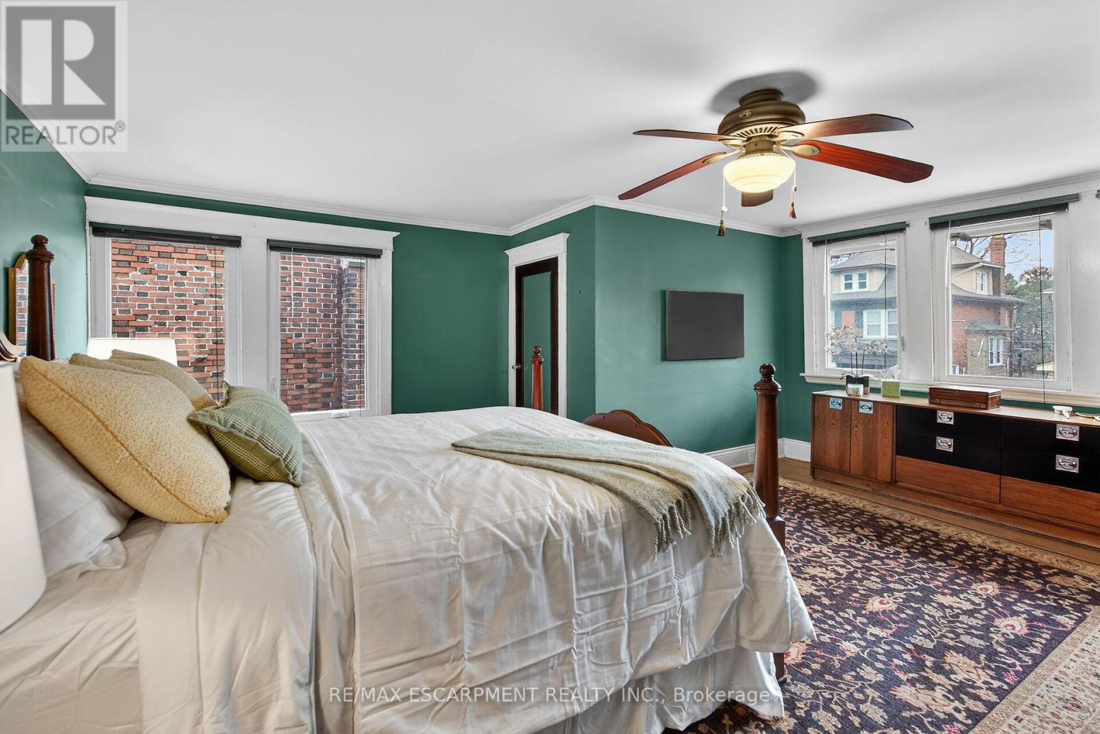 151 Holton Avenue S, Hamilton, Ontario  L8M 2L6 - Photo 34 - X12948454