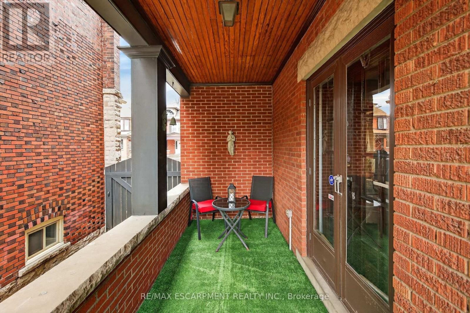 151 Holton Avenue S, Hamilton, Ontario  L8M 2L6 - Photo 40 - X12948454