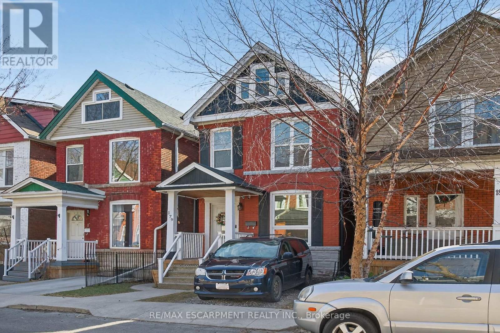 179 Burris Street, Hamilton, Ontario  L8M 2J7 - Photo 3 - X12948478