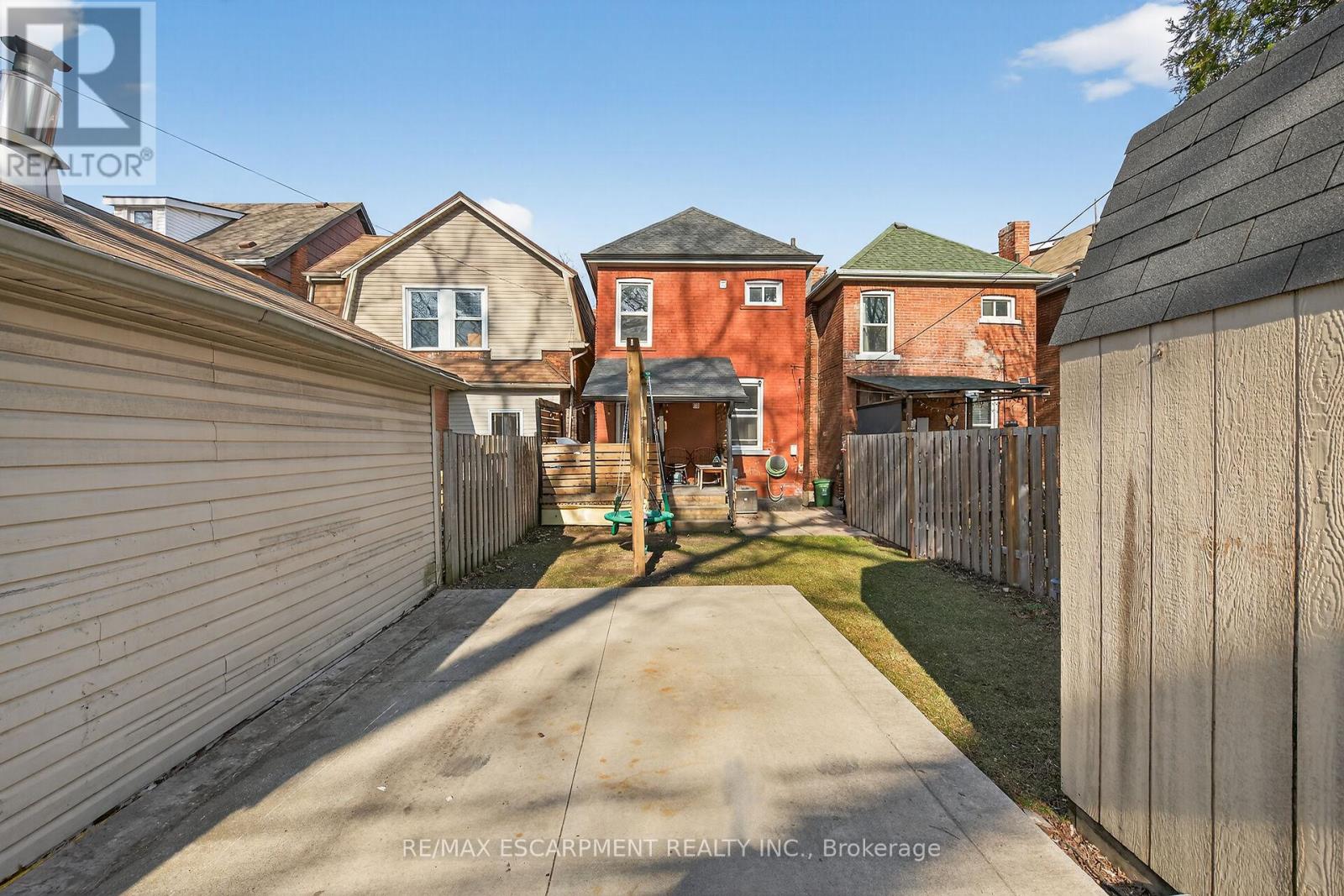 179 Burris Street, Hamilton, Ontario  L8M 2J7 - Photo 47 - X12948478