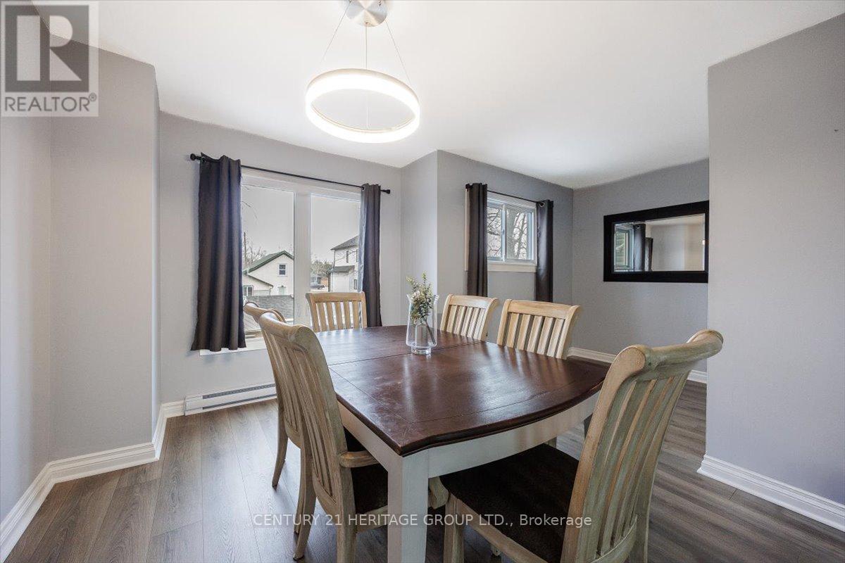 5 - 113 North Street, Georgina, Ontario  L0E 1R0 - Photo 12 - N12936246