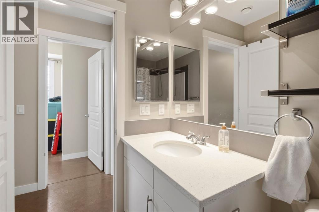 237 Mckenzie Towne Link Se, Calgary, Alberta  T2Z 1C9 - Photo 28 - A2298443