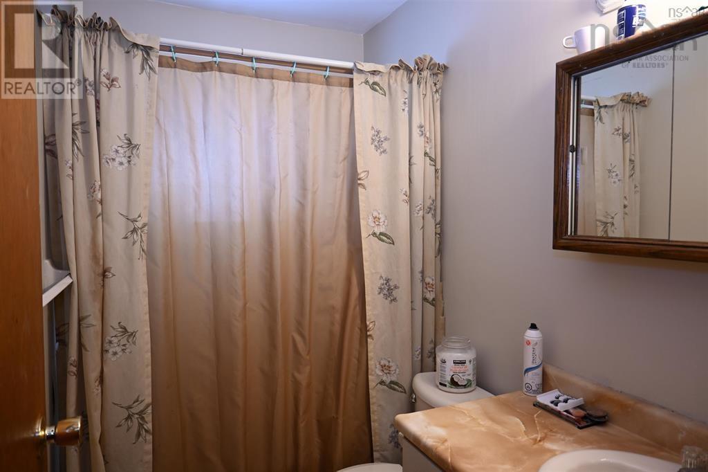 75 Noria Crescent, Middle Sackville, Nova Scotia  B4E 2L8 - Photo 11 - 202606103