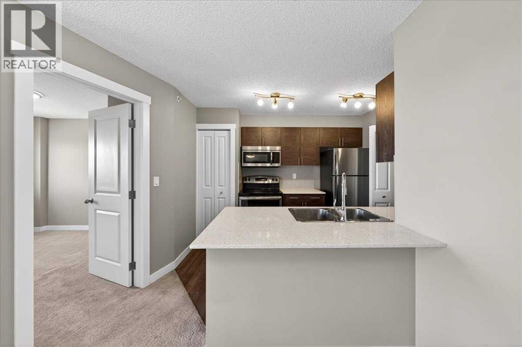 607, 20 Kincora Glen Park NW, Calgary, Alberta  T3R 1R9 - Photo 5 - A2285198