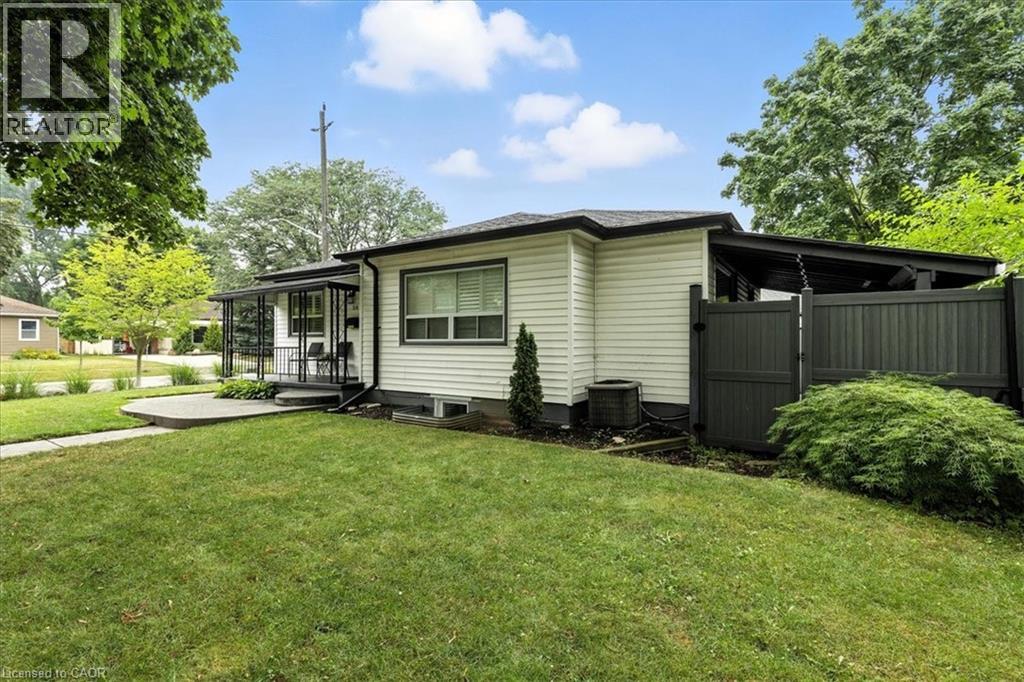 50 Grove Crescent, Brantford, Ontario  N3R 4Y6 - Photo 3 - 40805425