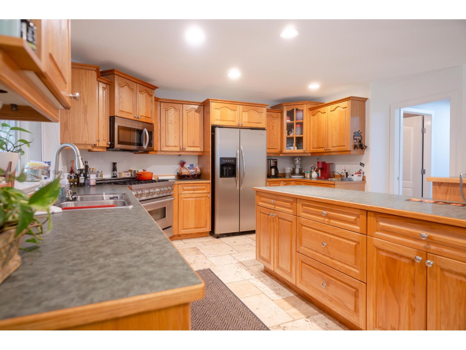 12236 Powell Street, Mission, British Columbia  V4S 1C1 - Photo 12 - R3106231