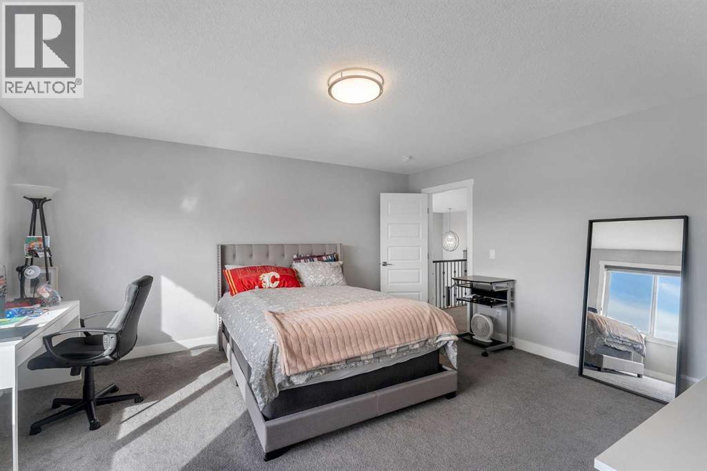 109 Chelsea Grove, Chestermere, Alberta  T1X 1Z5 - Photo 33 - A2295752