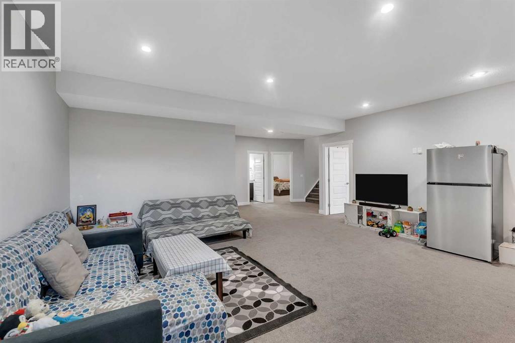 109 Chelsea Grove, Chestermere, Alberta  T1X 1Z5 - Photo 44 - A2295752