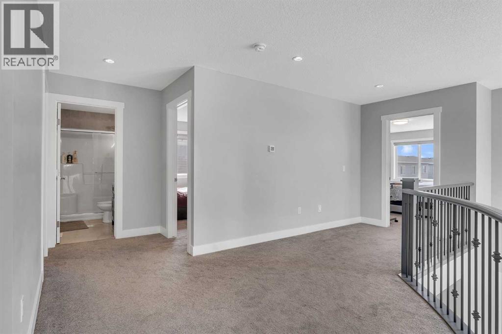 109 Chelsea Grove, Chestermere, Alberta  T1X 1Z5 - Photo 22 - A2295752