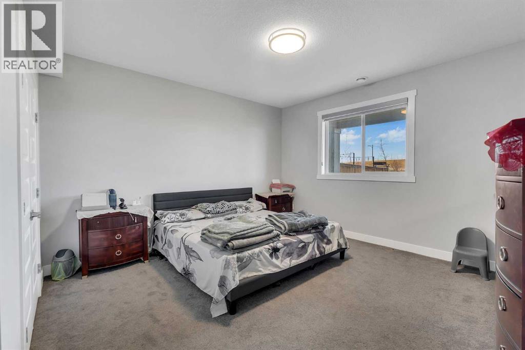 109 Chelsea Grove, Chestermere, Alberta  T1X 1Z5 - Photo 41 - A2295752