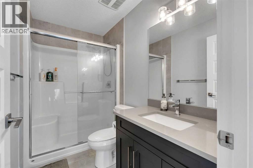 109 Chelsea Grove, Chestermere, Alberta  T1X 1Z5 - Photo 29 - A2295752