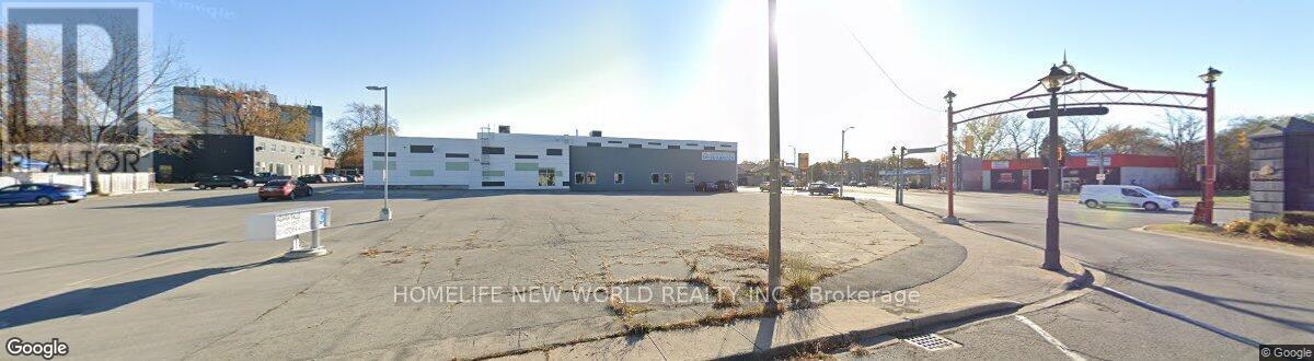 4770 Victoria Avenue, Niagara Falls, Ontario  L2E 4C2 - Photo 2 - X12795574