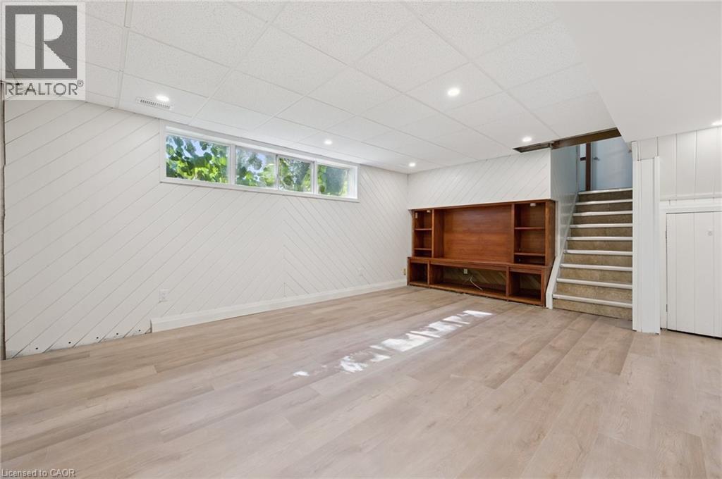 544 Glen Manor Boulevard, Waterloo, Ontario  N2L 4T6 - Photo 26 - 40816393