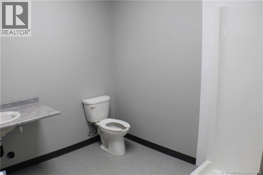 101, 57 721071 53 Road, Rural Grande Prairie No. 1, Alberta  T8X 0N4 - Photo 7 - A2281705