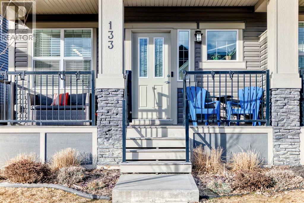 133 Midtown Court SW, Airdrie, Alberta  T4B 4E4 - Photo 2 - A2286490