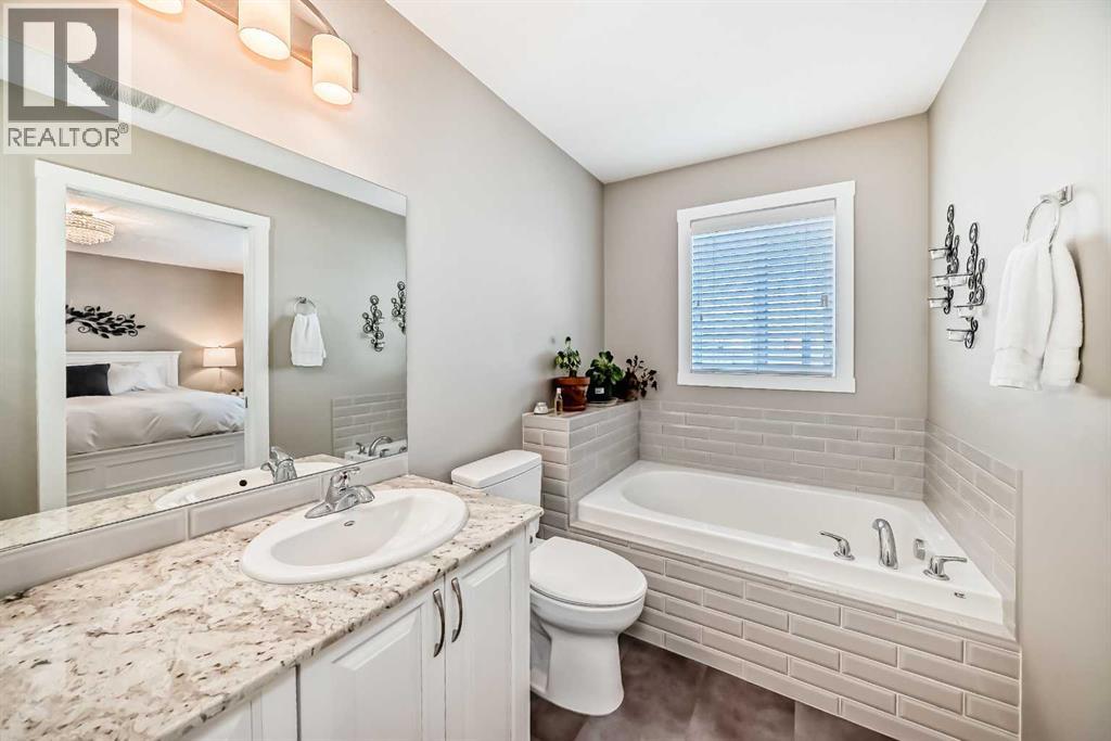 133 Midtown Court SW, Airdrie, Alberta  T4B 4E4 - Photo 24 - A2286490