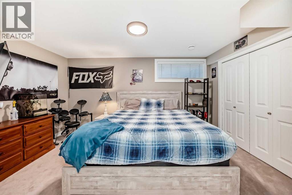 133 Midtown Court SW, Airdrie, Alberta  T4B 4E4 - Photo 34 - A2286490